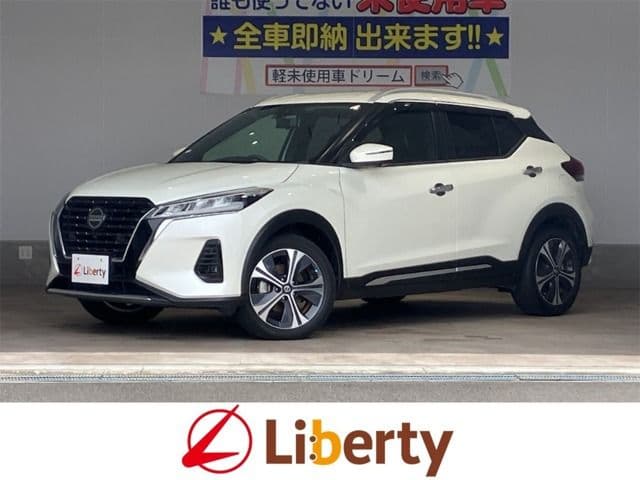 NISSAN KICKS