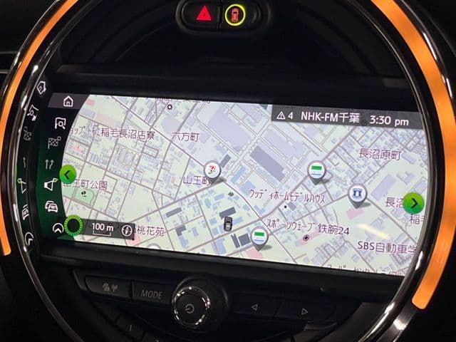 Car thumbnail 4