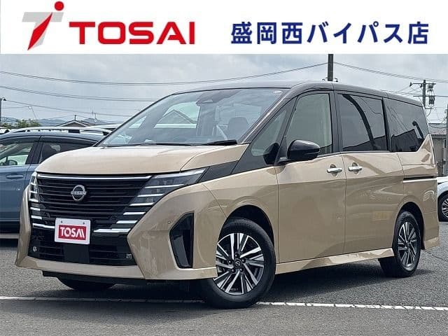 NISSAN