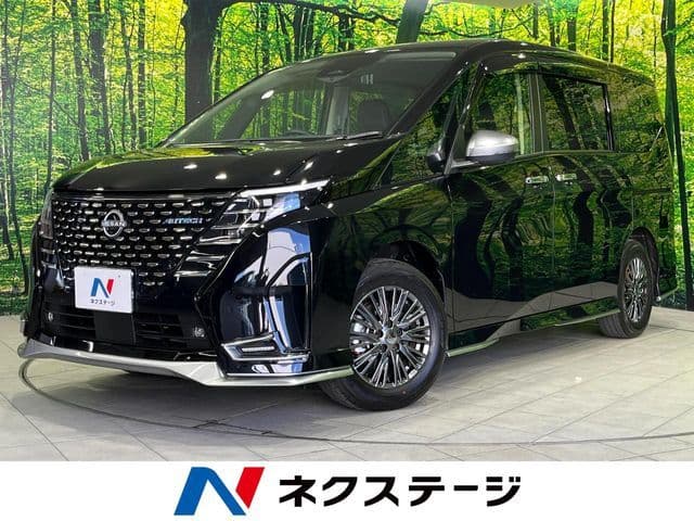 NISSAN