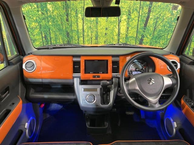 Car thumbnail 2