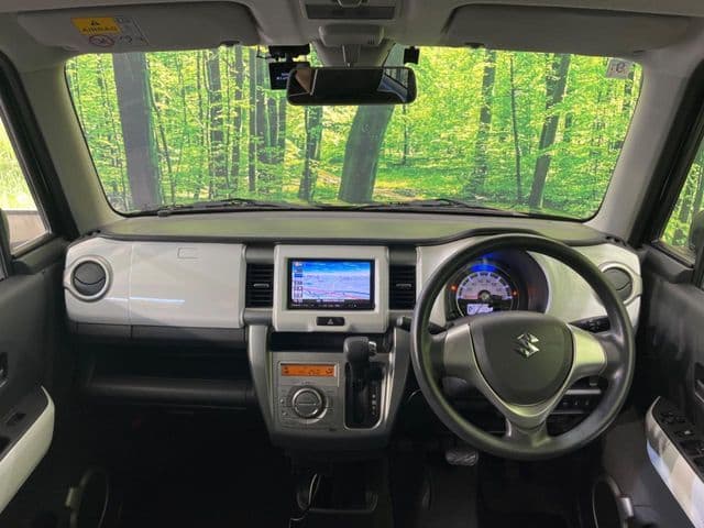 Car thumbnail 2