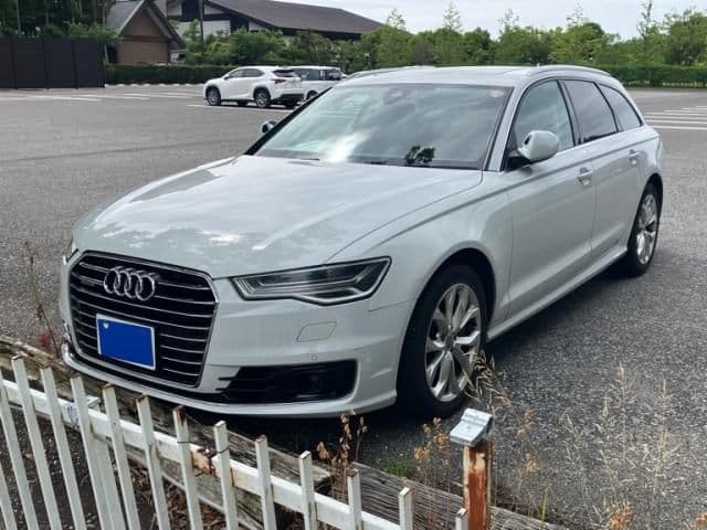 Car image 1