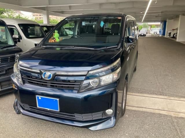 Car image 1