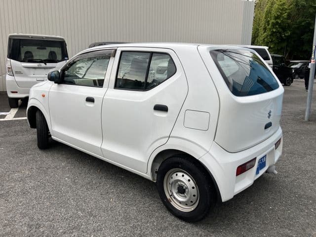 Car thumbnail 4