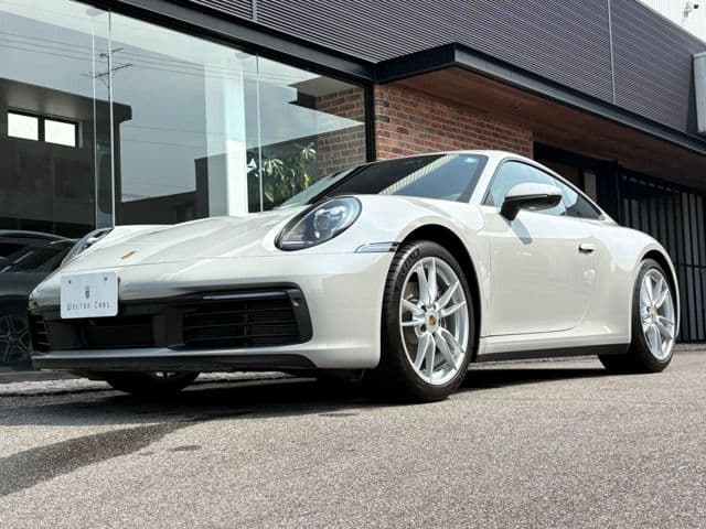 PORSCHE