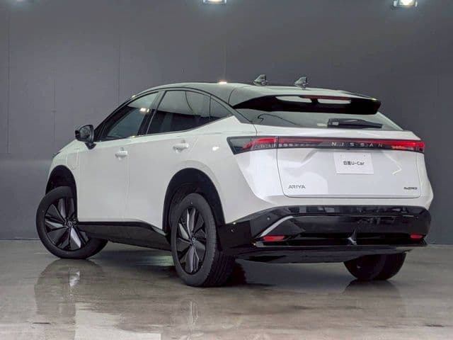 Car thumbnail 4