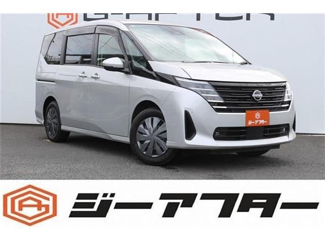 NISSAN