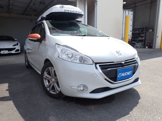 PEUGEOT