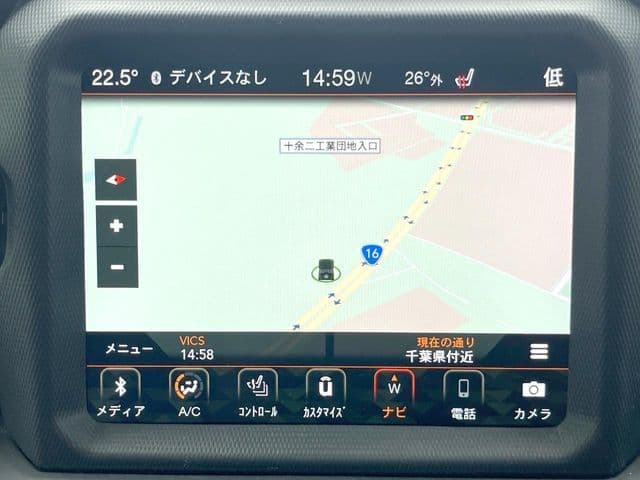 Car thumbnail 4