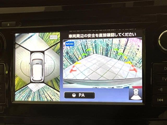 Car thumbnail 4