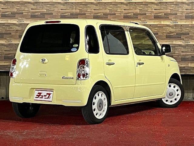 Car thumbnail 3