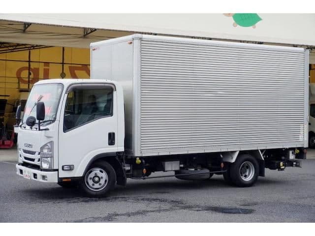 ISUZU