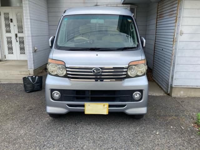 Car image 1