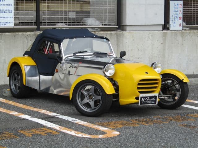MITSUOKA