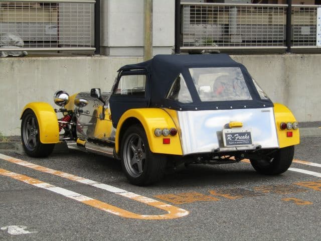 Car thumbnail 2
