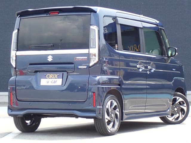 Car thumbnail 3