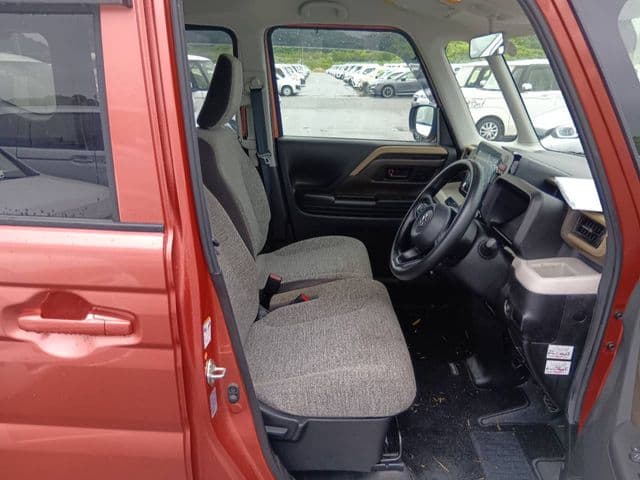 Car thumbnail 4