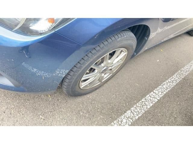 Car thumbnail 2