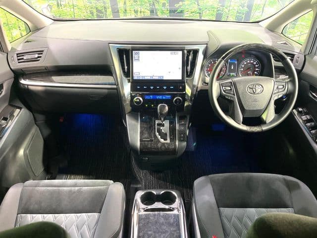 Car thumbnail 2