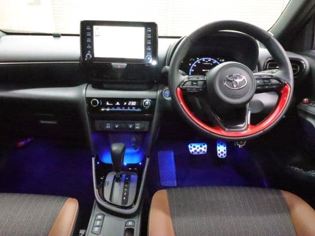 Car thumbnail 3