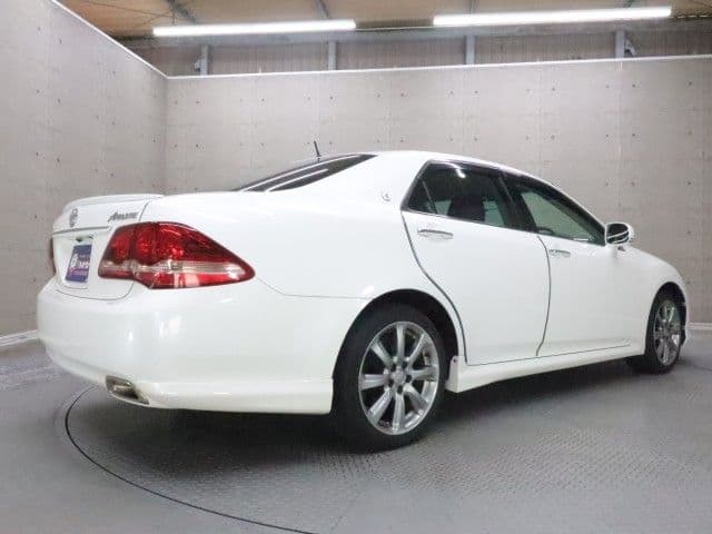 Car thumbnail 2