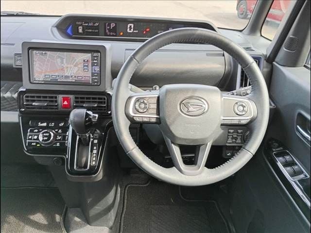 Car thumbnail 4