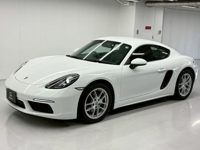 PORSCHE
