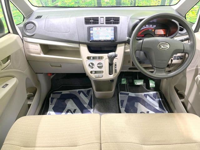 Car thumbnail 2