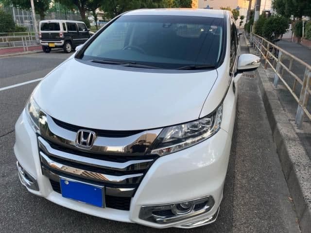 Car image 1