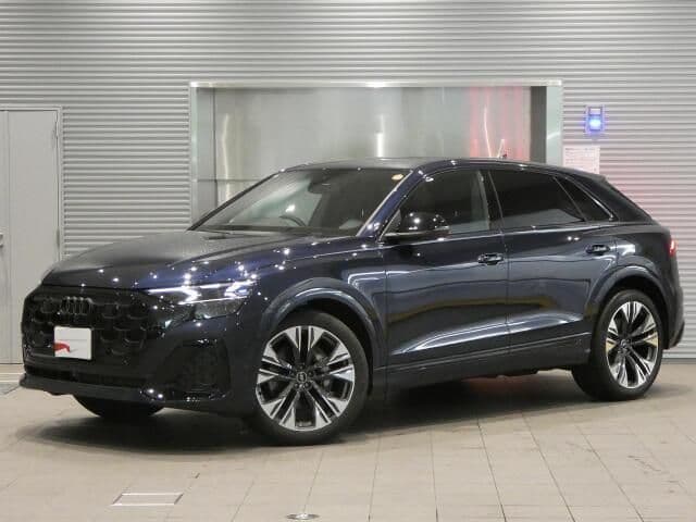 AUDI AUDI Q8