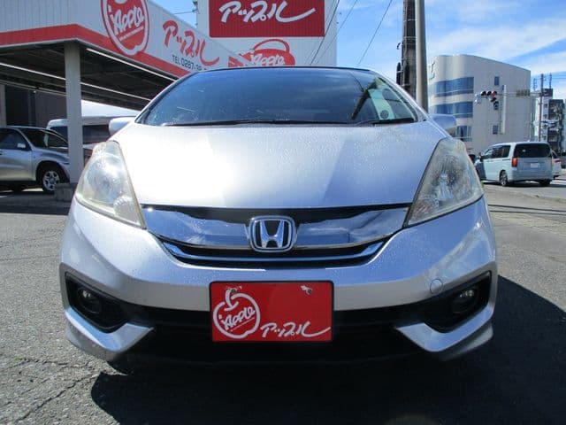 Car thumbnail 4