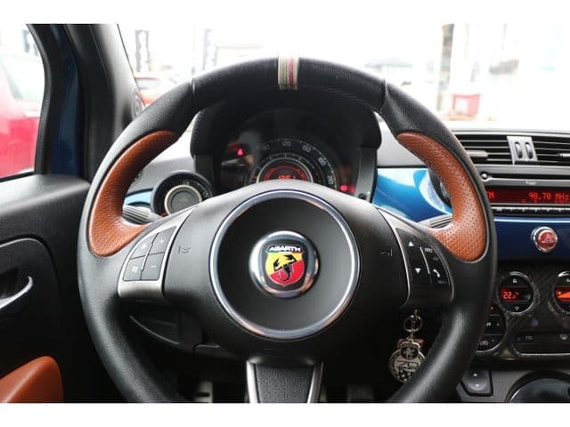 Car thumbnail 2