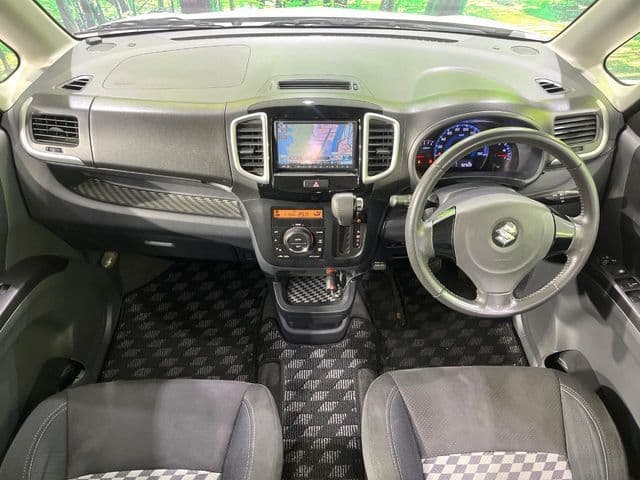 Car thumbnail 2