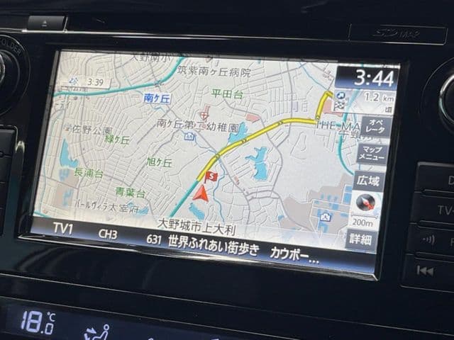 Car thumbnail 3