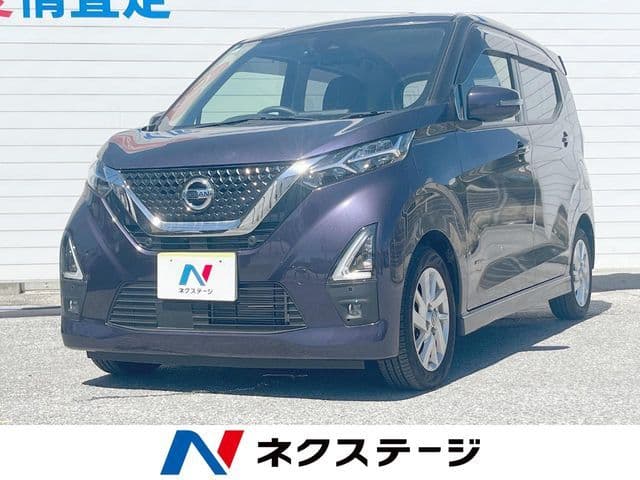 NISSAN