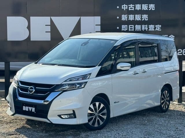 NISSAN