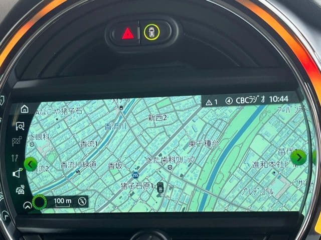 Car thumbnail 4