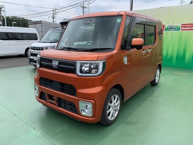 Car image 1