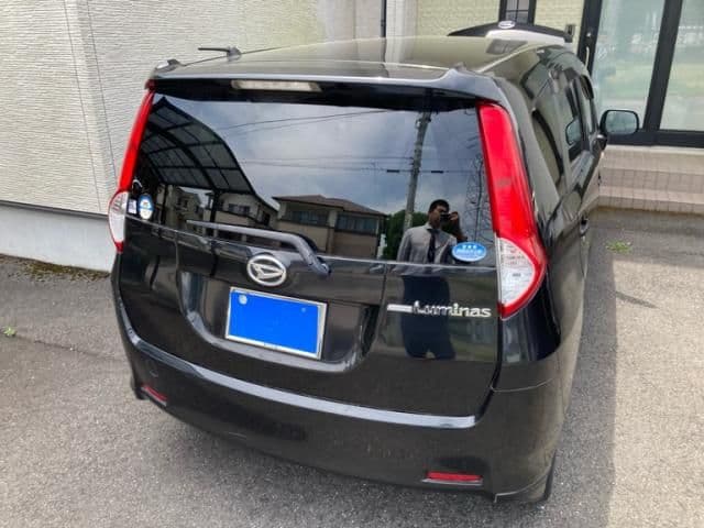 Car thumbnail 4