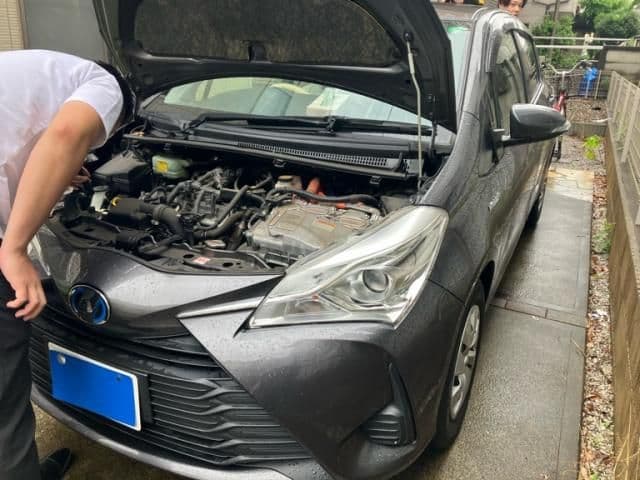 Car thumbnail 2