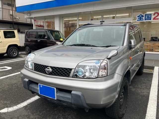 NISSAN