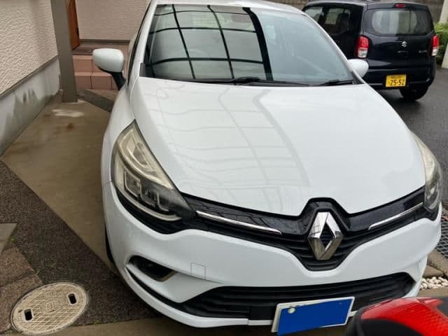 Car thumbnail 2