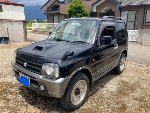 SUZUKI
