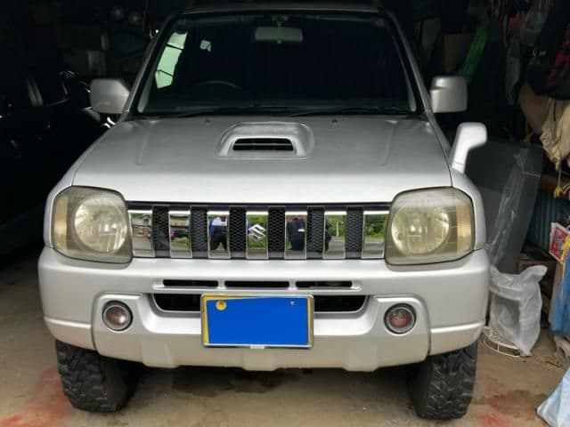 Car image 1