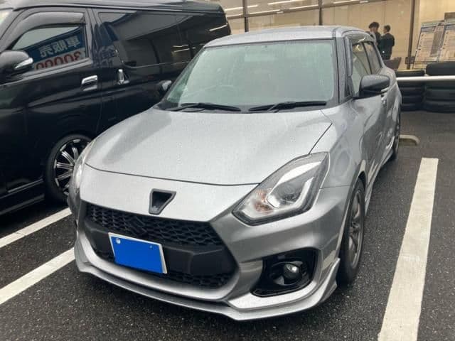 Car image 1