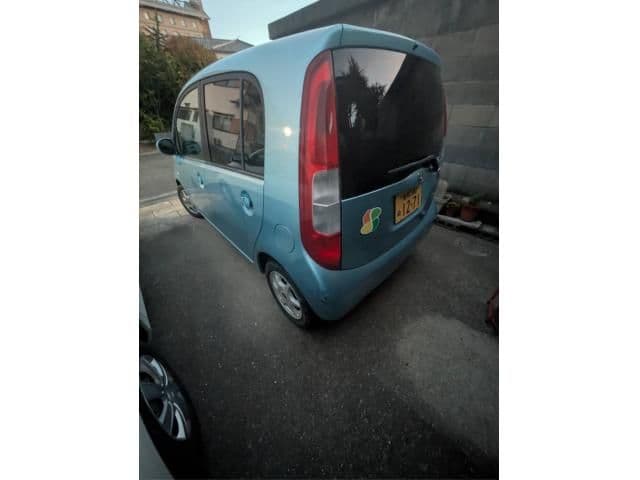 Car thumbnail 3