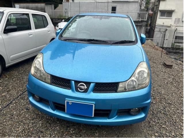 NISSAN