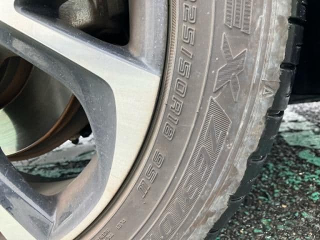 Car thumbnail 4