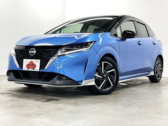 NISSAN